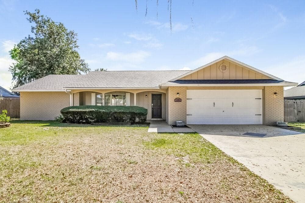 5306 ROYAL OAK DRIVE FRUITLAND PARK, FL 34731