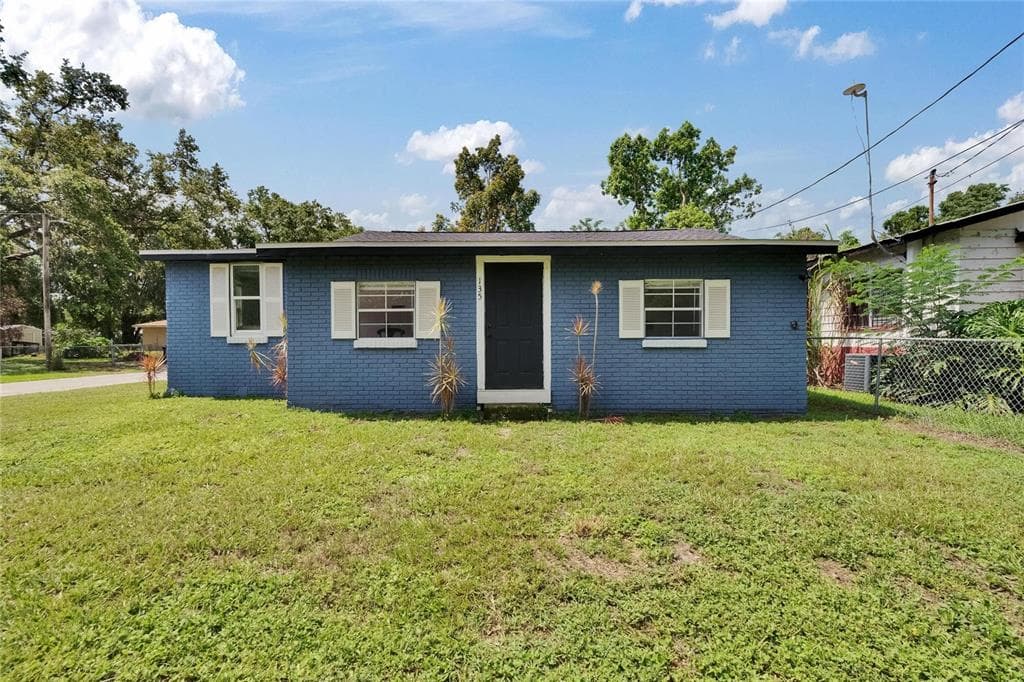 135 SMITH STREET MULBERRY, FL 33860
