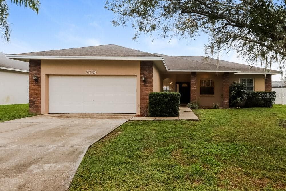 7734 ASHFORD DRIVE LAKELAND, FL 33810
