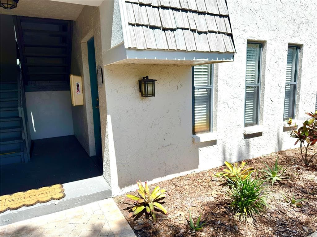 720 LYNDHURST STREET UNIT 1104 DUNEDIN, FL 34698
