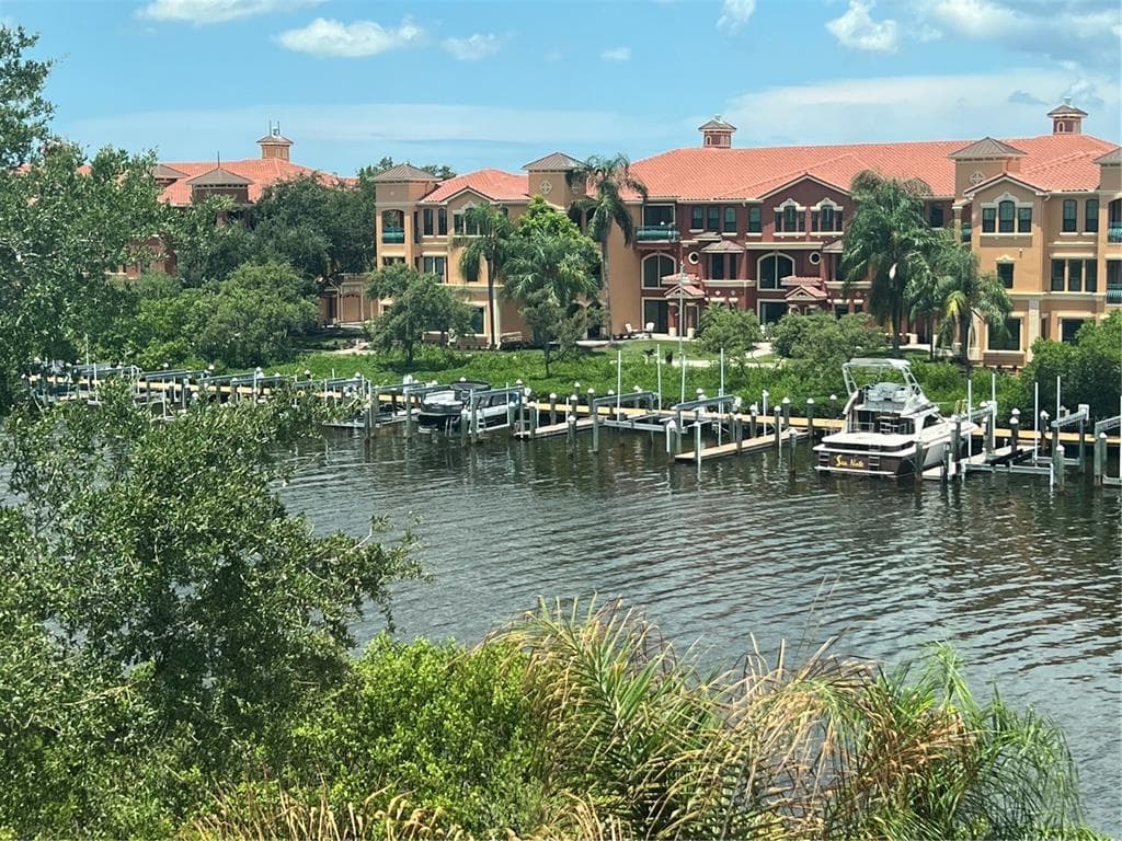 2755 VIA CAPRI UNIT 1232 CLEARWATER, FL 33764