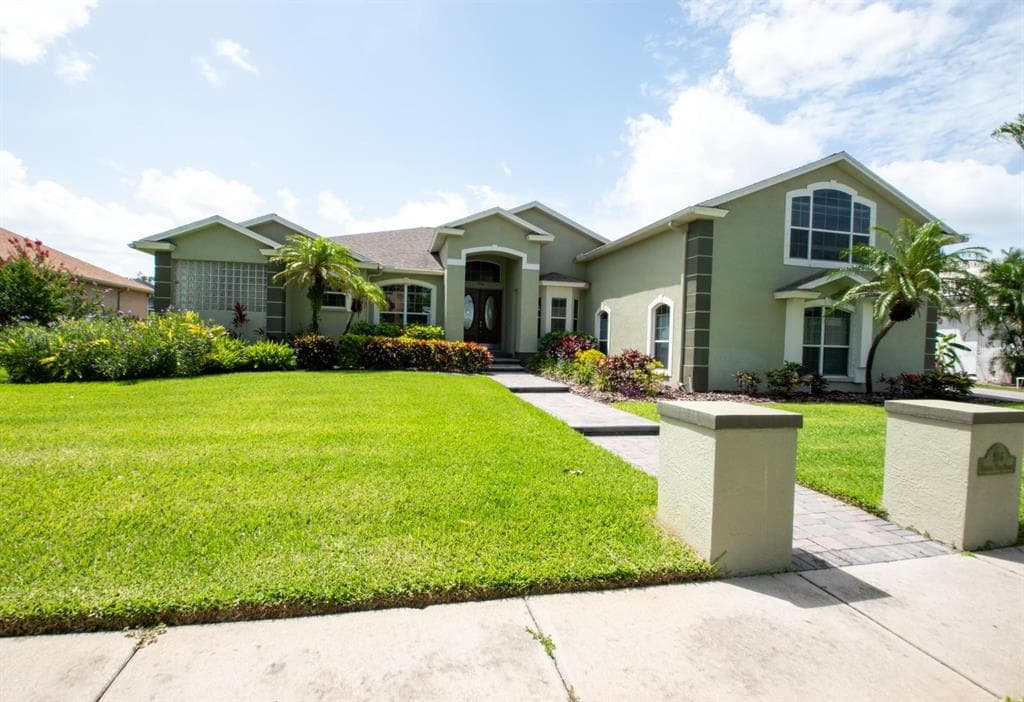 916 BUNKER VIEW DRIVE