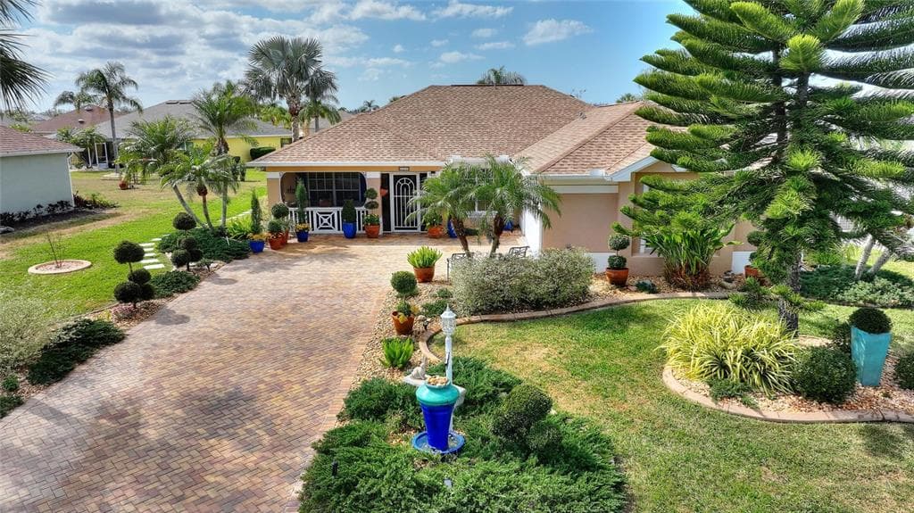 2359 EMERALD LAKE DRIVE SUN CITY CENTER, FL 33573