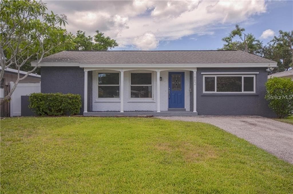 1882 MARYLAND AVENUE NE ST PETERSBURG, FL 33703