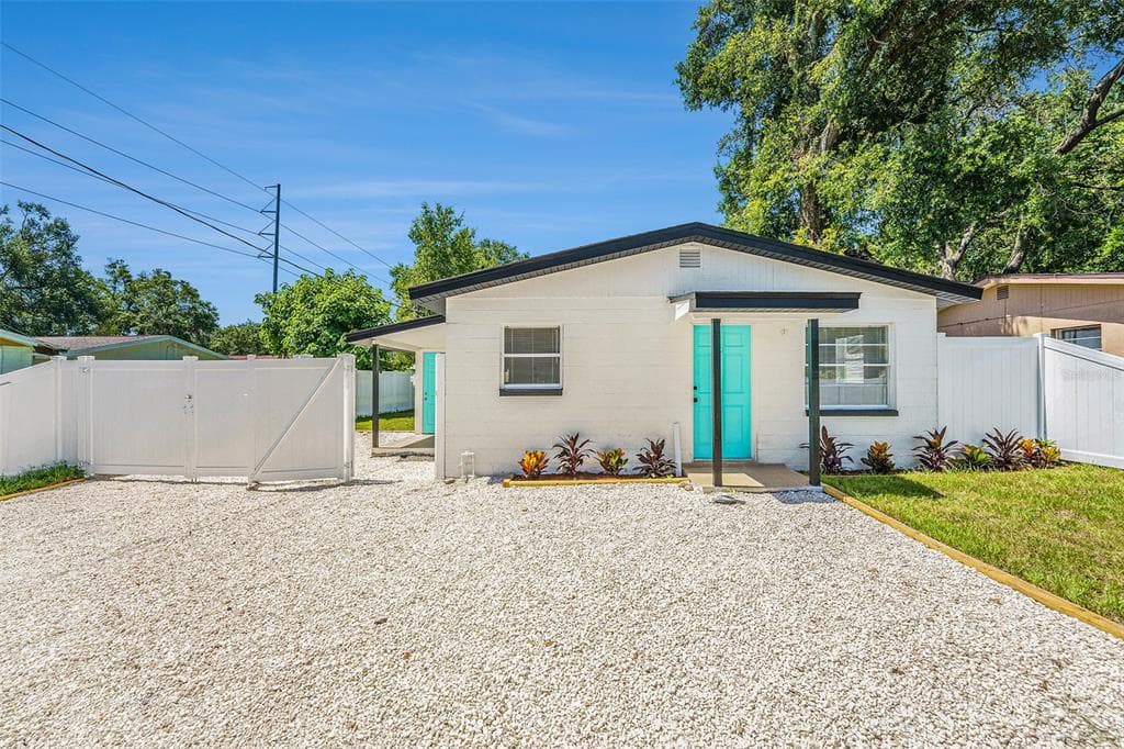 3617 E LOUISIANA AVENUE TAMPA, FL 33610