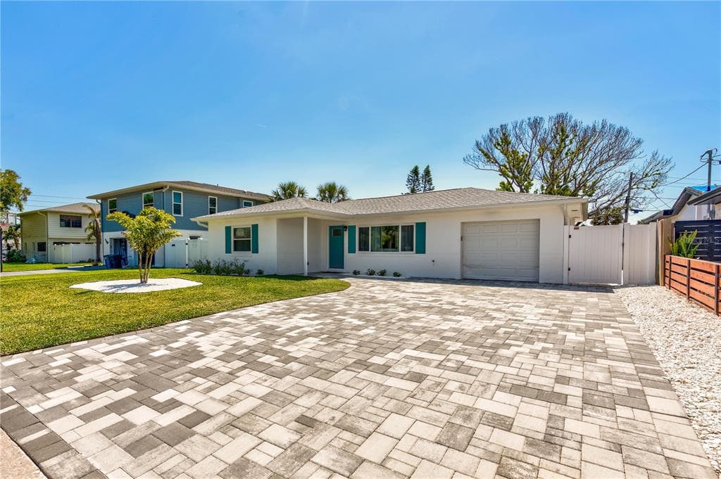 320 84TH AVENUE ST PETE BEACH, FL 33706