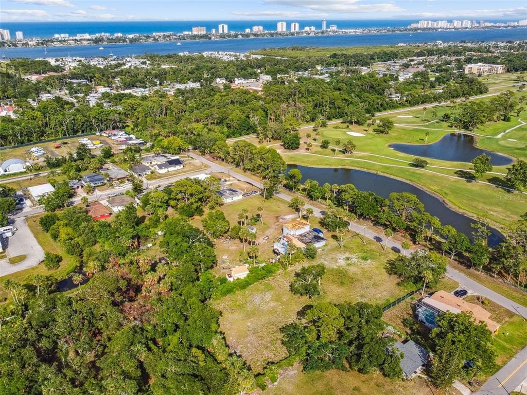 530 SHADY PLACE DAYTONA BEACH, FL 32114
