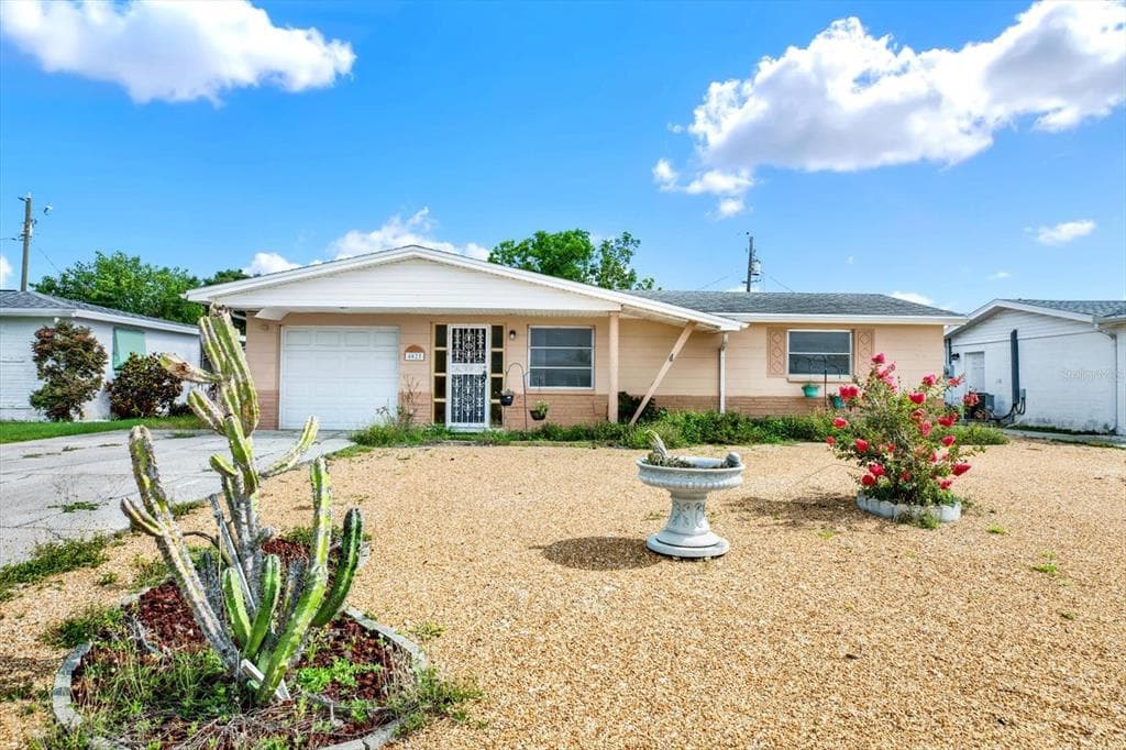 4025 CHESSWOOD DRIVE HOLIDAY, FL 34691