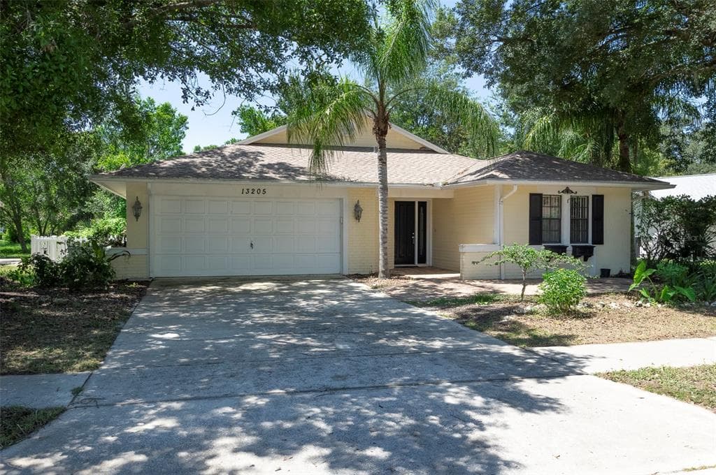 13205 WOODWARD DRIVE HUDSON, FL 34667