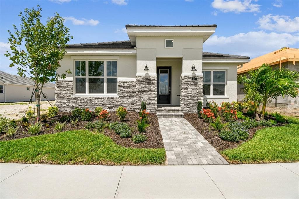 719 ALLORA AVENUE NOKOMIS, FL 34275