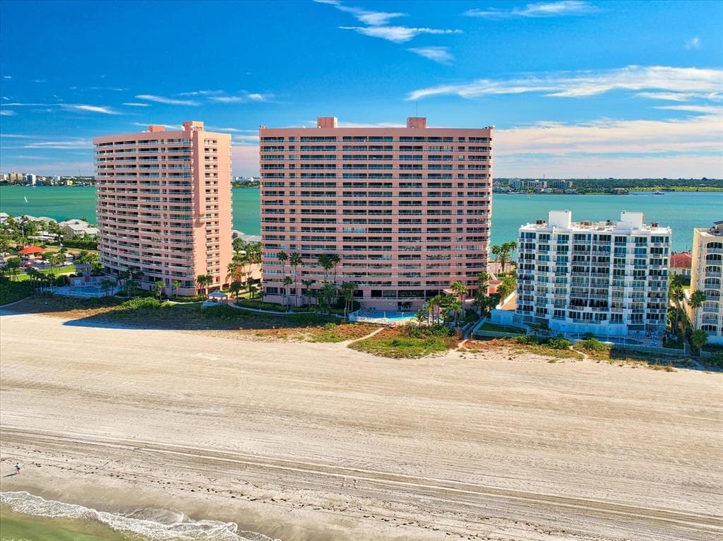 1340 GULF BOULEVARD UNIT 12A CLEARWATER BEACH, FL 33767