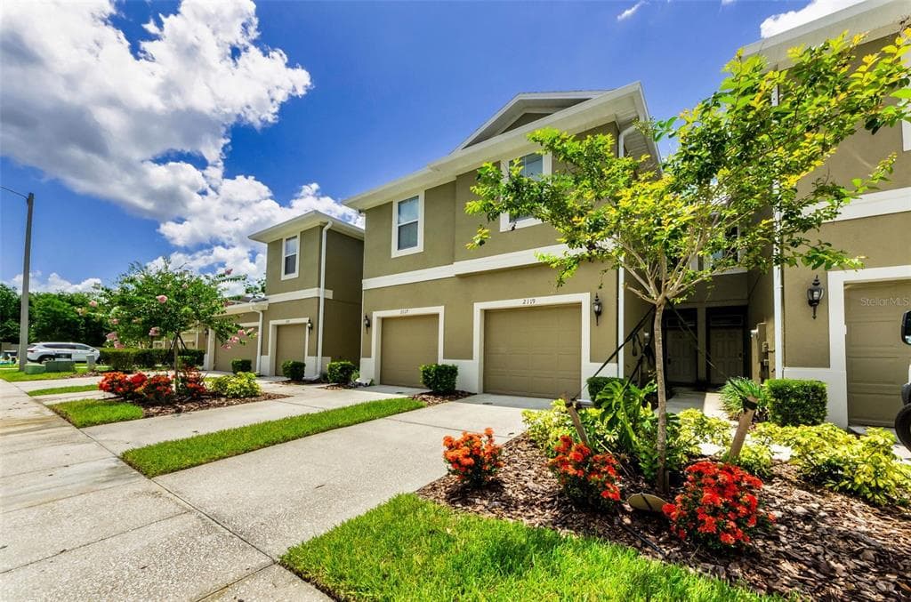 2119 BROADWAY VIEW AVENUE BRANDON, FL 33510
