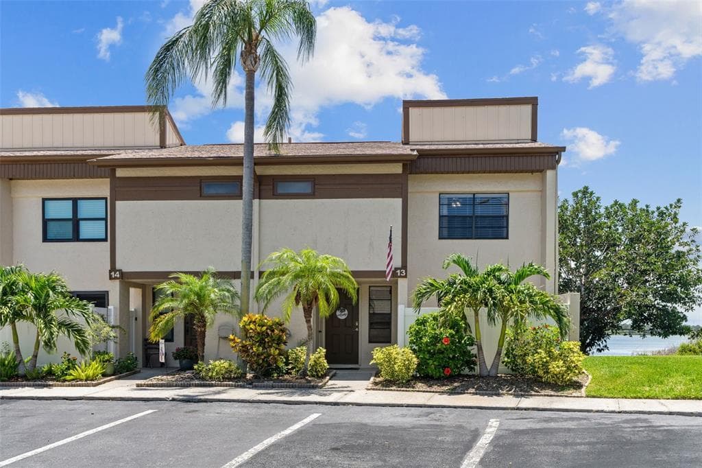 9209 SEMINOLE BLVD UNIT 13 SEMINOLE, FL 33772