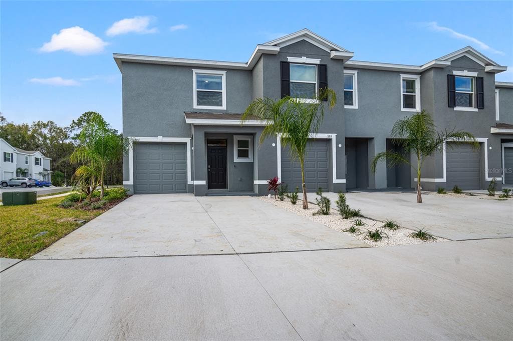 1404 COLT CREEK PLACE WESLEY CHAPEL, FL 33543
