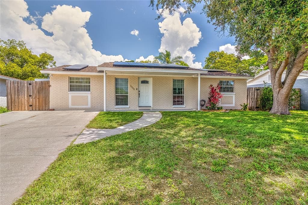 2848 HOMEWOOD STREET CLEARWATER, FL 33759