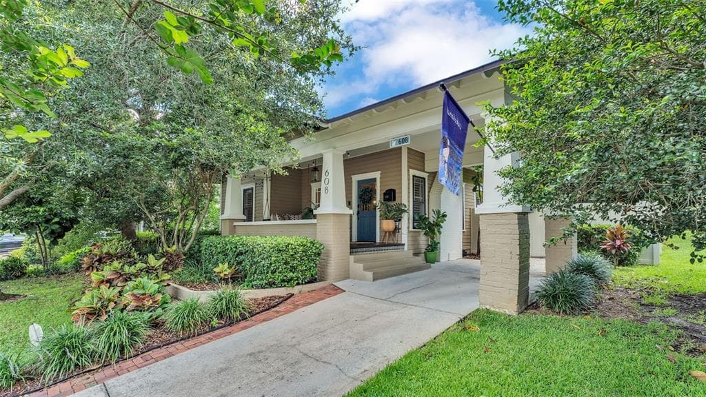 608 FINNEY STREET LAKELAND, FL 33803
