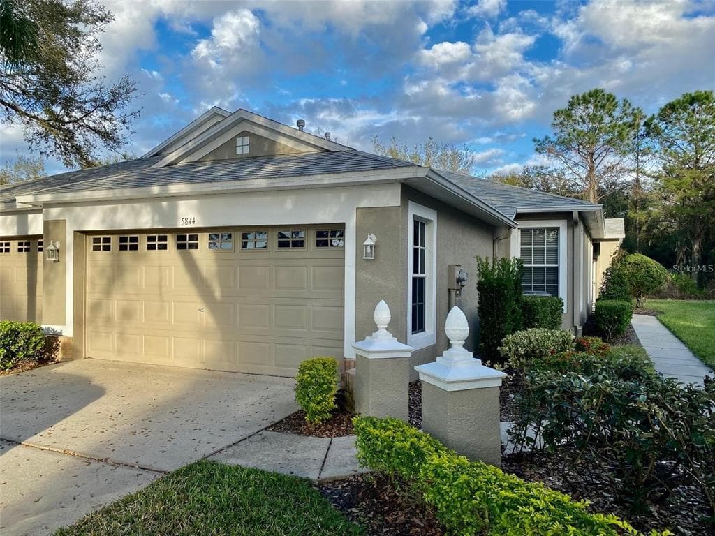 5728 HERONPARK PLACE LITHIA, FL 33547