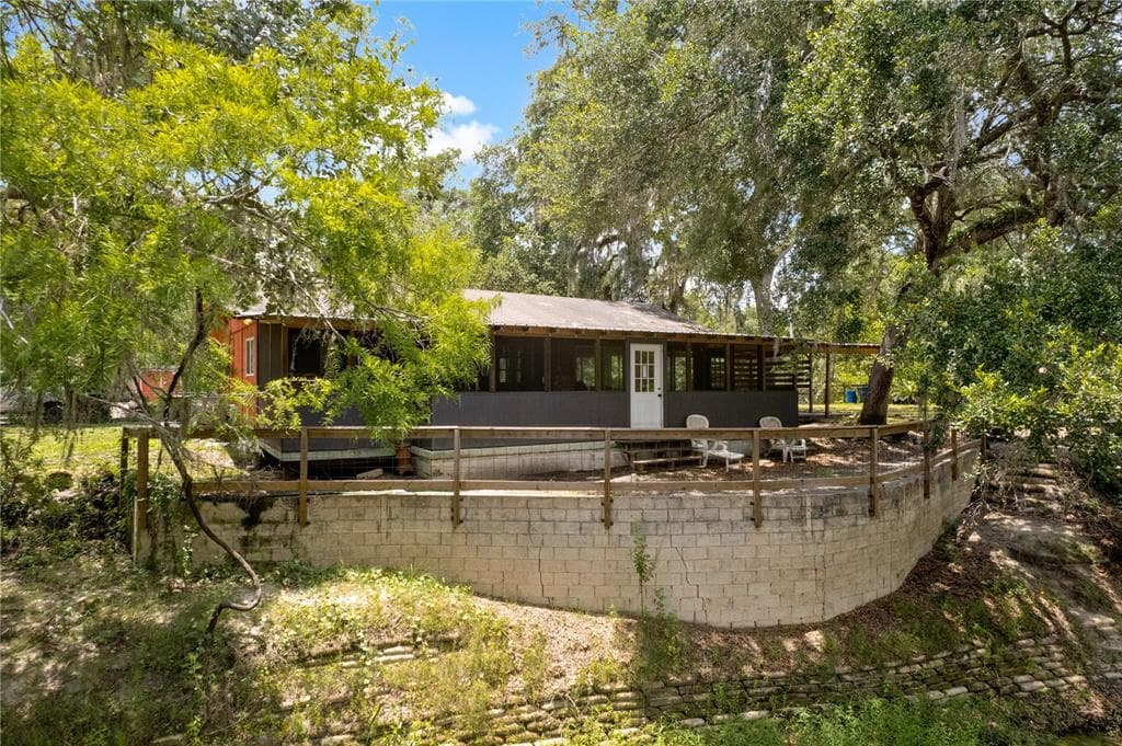 6410 AMELIA LANE DADE CITY, FL 33523