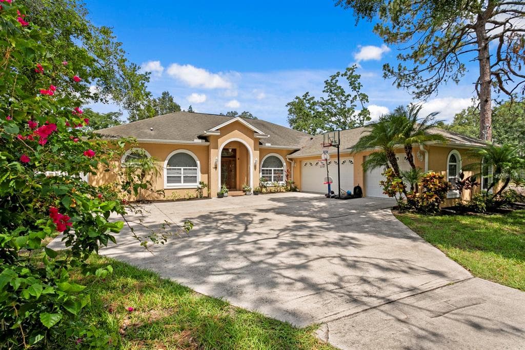 12910 N 53RD STREET TEMPLE TERRACE, FL 33617