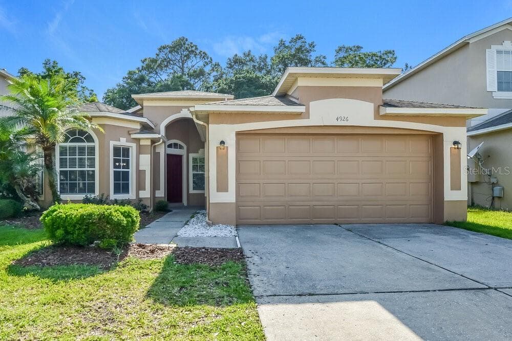 4926 WALNUT RIDGE DRIVE ORLANDO, FL 32829