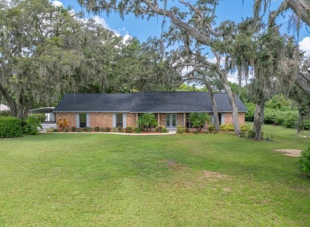 302 OLD MULRENNAN ROAD VALRICO, FL 33594