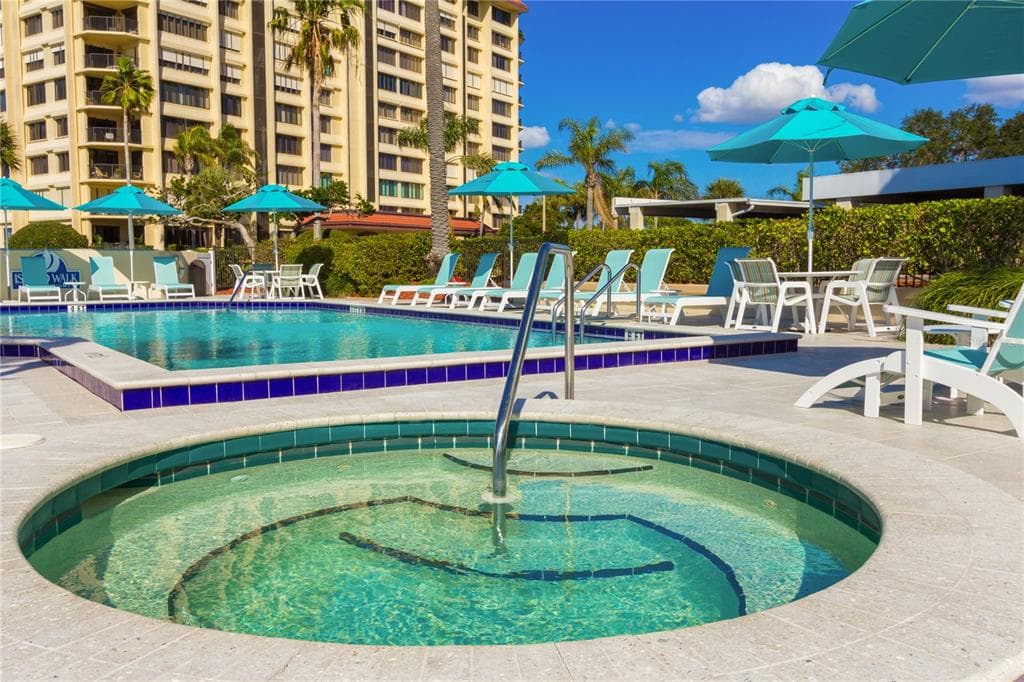 690 ISLAND WAY UNIT 1108 CLEARWATER BEACH, FL 33767