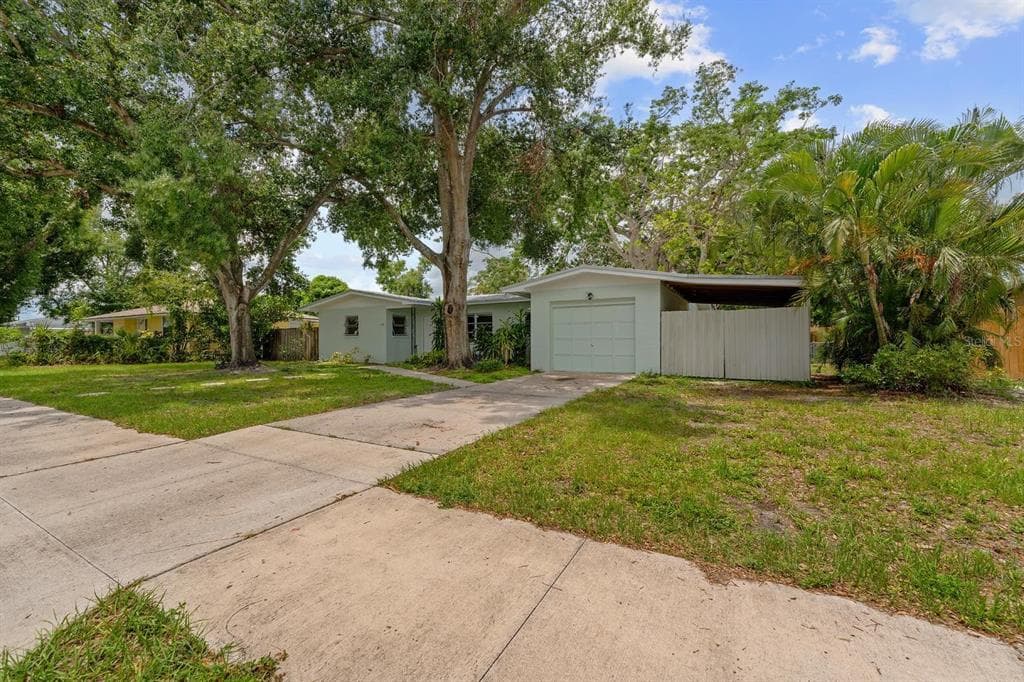 1309 11TH AVENUE W PALMETTO, FL 34221