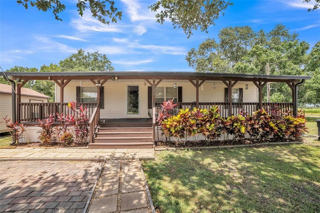 18286 NW 262ND STREET OKEECHOBEE, FL 34972