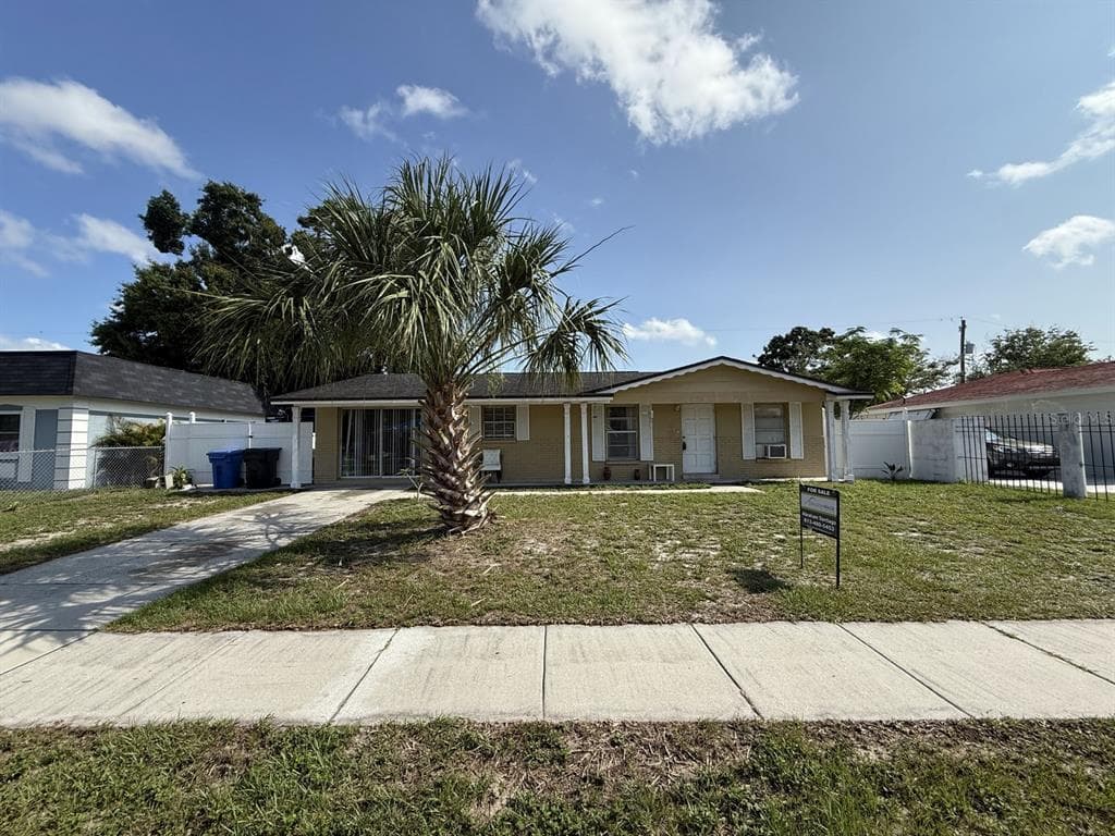 7206 REINDEER ROAD TAMPA, FL 33619