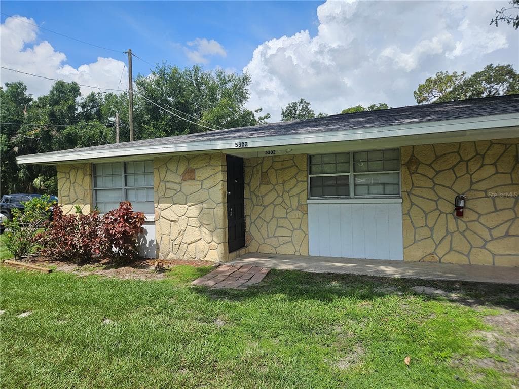 5302 N FALKENBURG ROAD UNIT 1 TAMPA, FL 33610