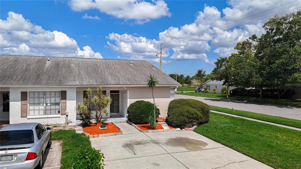 2937 STILWELL COURT NEW PORT RICHEY, FL 34655