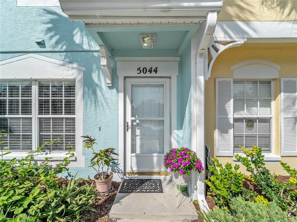 5044 MISTY CANAL PLACE BRADENTON, FL 34203