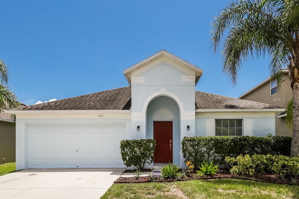1709 OAK POND STREET RUSKIN, FL 33570