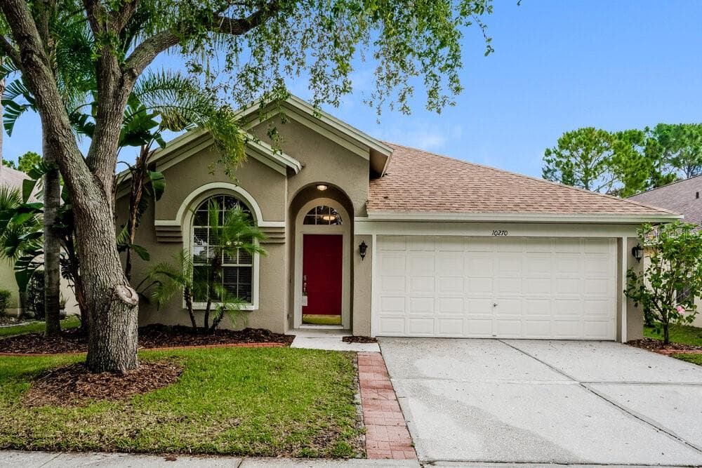 10270 OASIS PALM DRIVE TAMPA, FL 33615