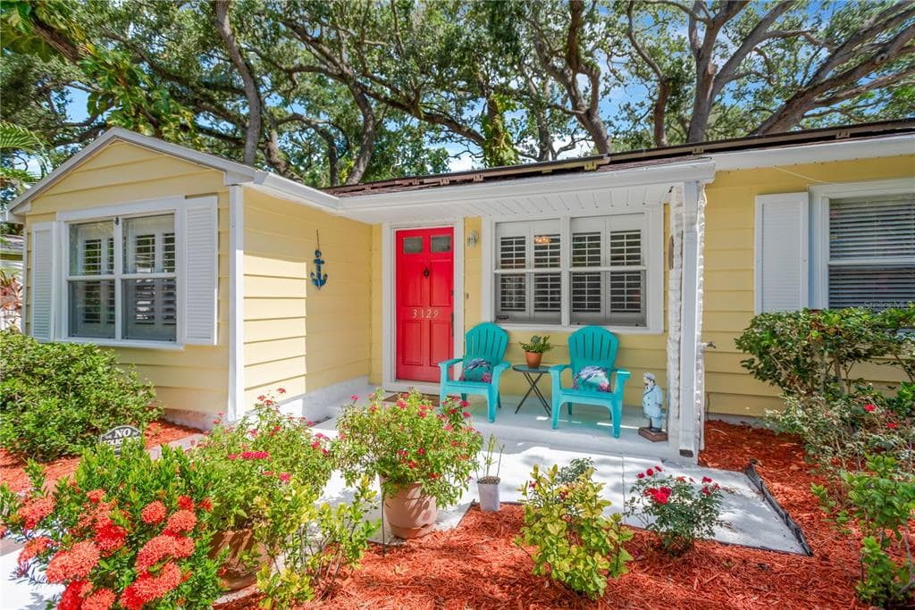 3129 W VILLA ROSA STREET TAMPA, FL 33611