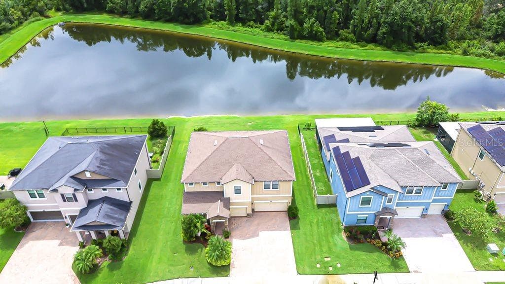 2957 HILLIARD DRIVE WESLEY CHAPEL, FL 33543