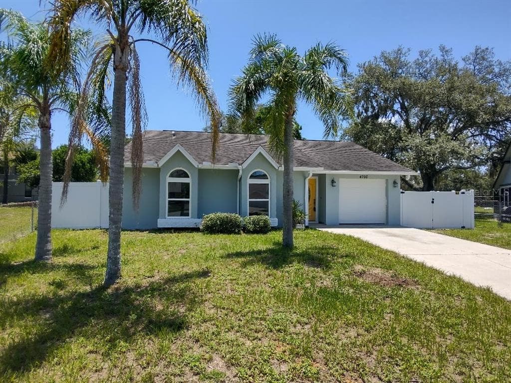 4707 BARRETT COURT TAMPA, FL 33617