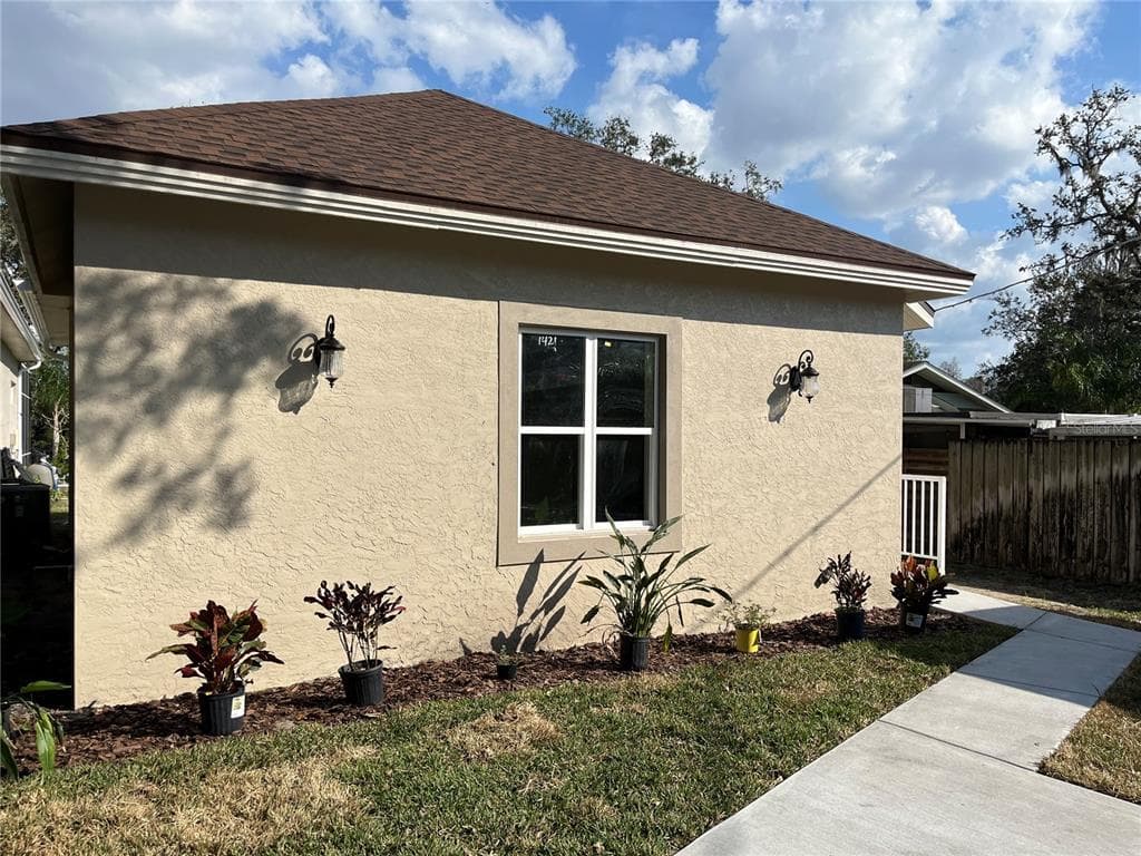 303 CINDY LANE UNIT C BRANDON, FL 33510