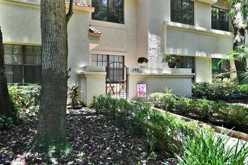 269 LOS PRADOS DRIVE UNIT 1011 SAFETY HARBOR, FL 34695
