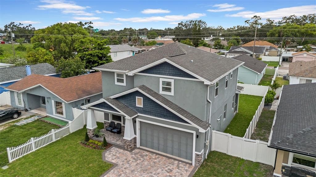3013 W CREST AVENUE TAMPA, FL 33614