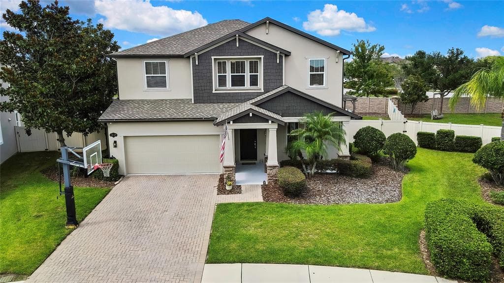 1669 FEATHER GRASS LOOP LUTZ, FL 33558