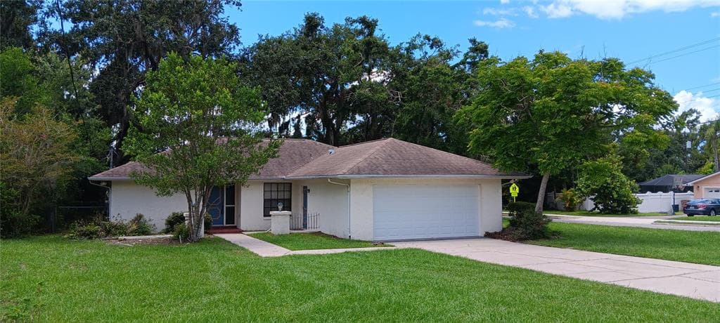 401 FERN CLIFF AVENUE