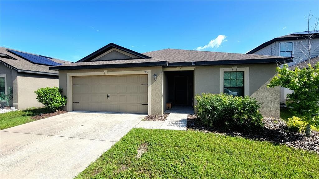 915 CULBREATH GREEN COURT