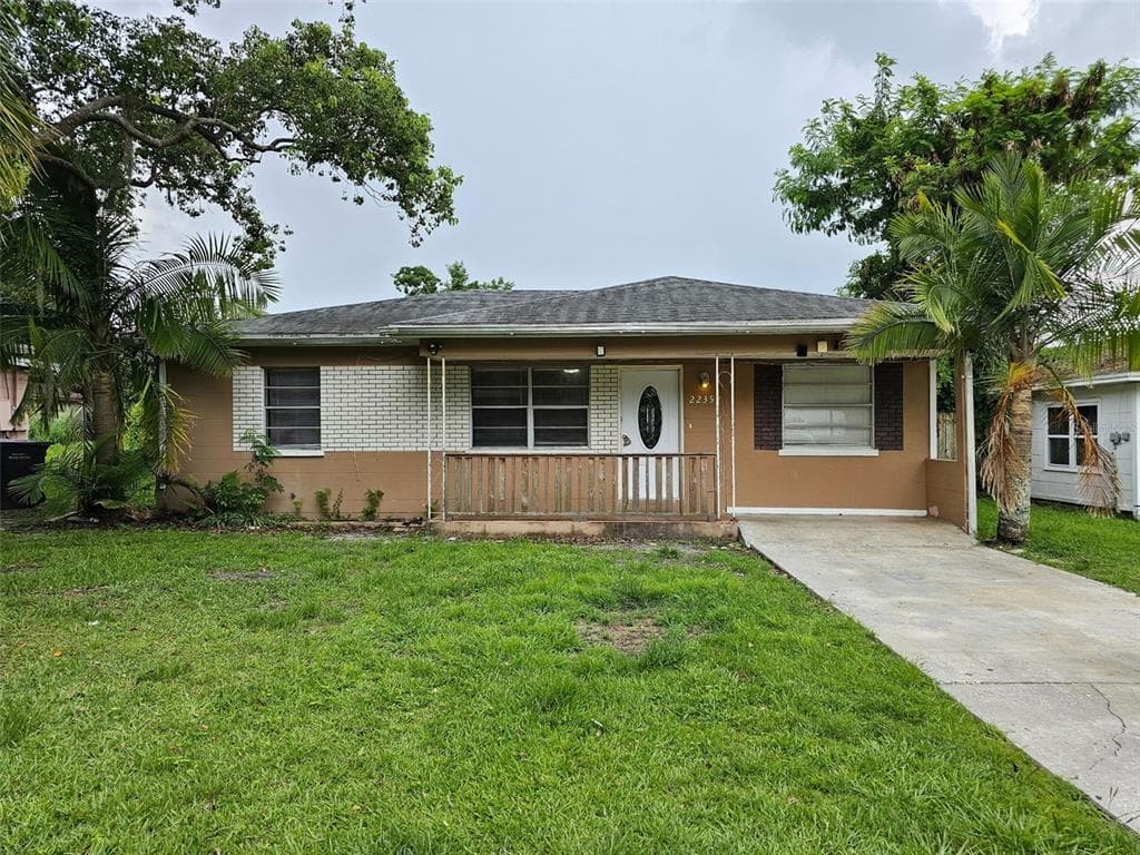 2235 LAKEVIEW STREET LAKELAND, FL 33801