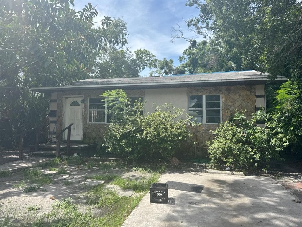 3518 16TH AVENUE S ST PETERSBURG, FL 33711