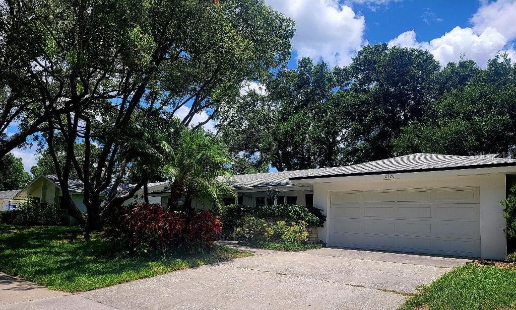 2328 HARN BOULEVARD CLEARWATER, FL 33764