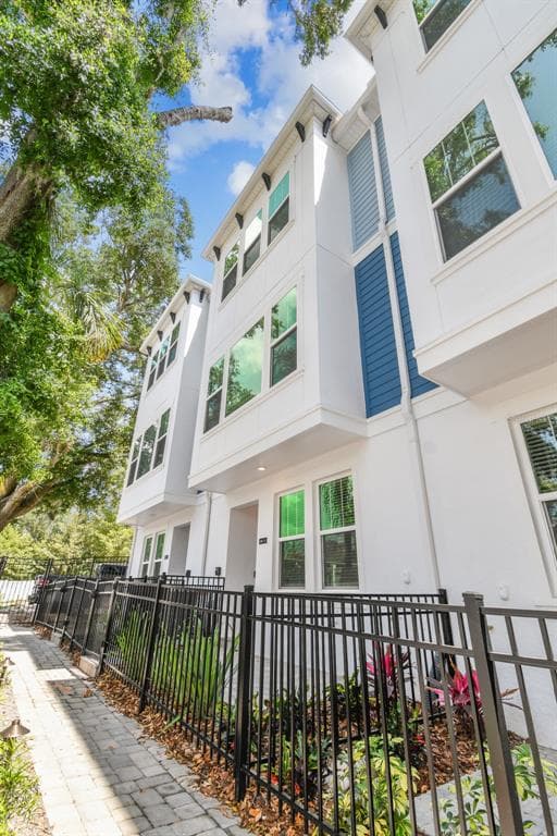 6605 N NEBRASKA AVENUE UNIT 23 TAMPA, FL 33604