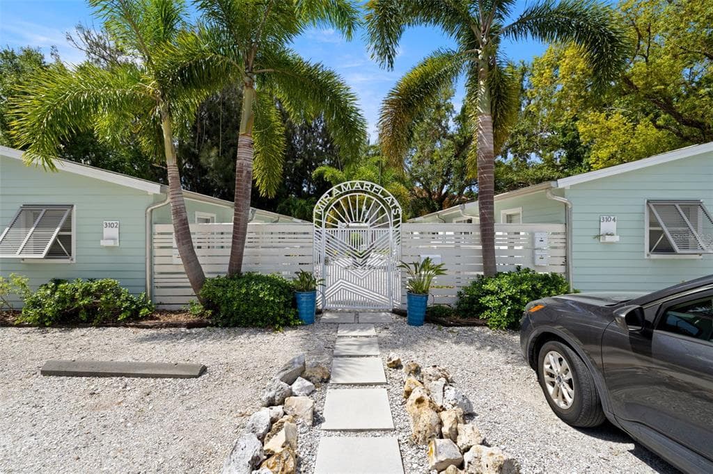 3104 W SAN JUAN STREET