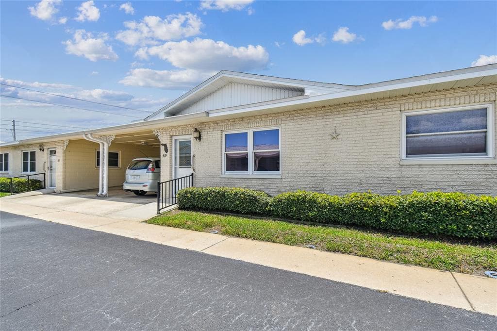 12400 PARK BOULEVARD UNIT 519 SEMINOLE, FL 33772
