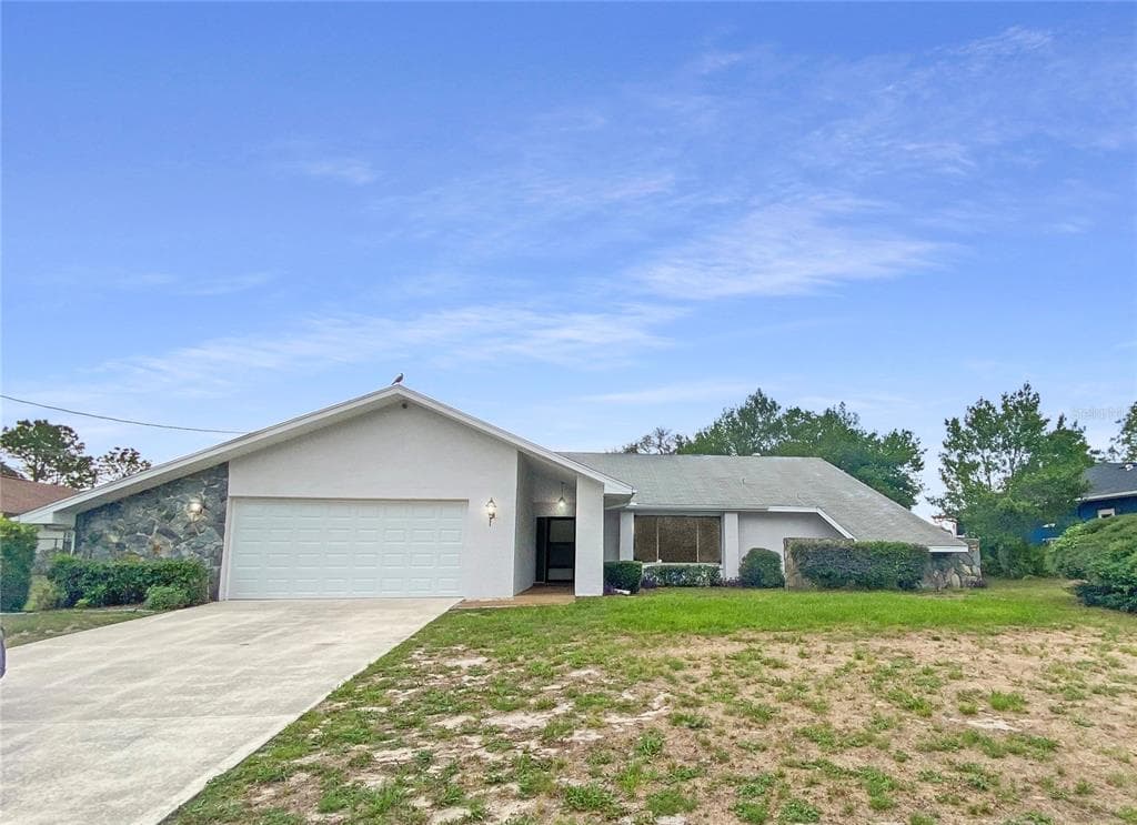 2348 EVENGLOW AVENUE SPRING HILL, FL 34609